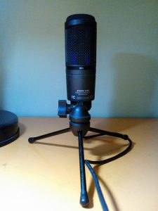 AT-2020USB microphone to record audio for eLearning